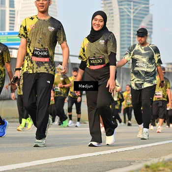Runner Photo 6209061
