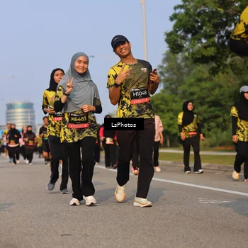 Runner Photo 6209068