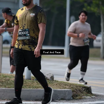 Runner Photo 6209088