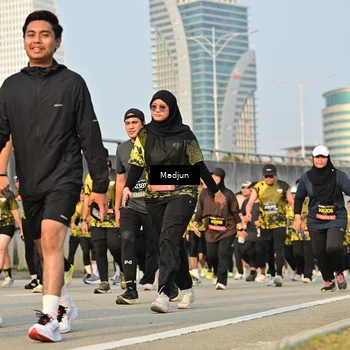 Runner Photo 6209101