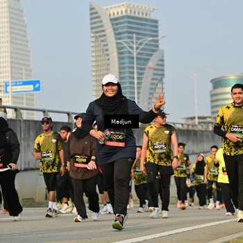 Runner Photo 6209144