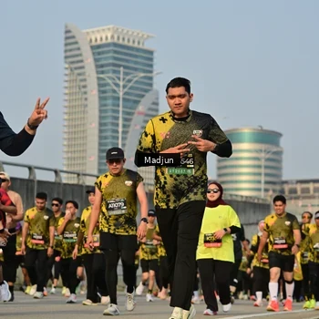 Runner Photo 6209155