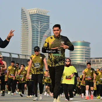 Runner Photo 6209157