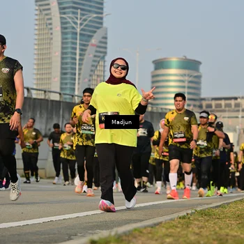 Runner Photo 6209171