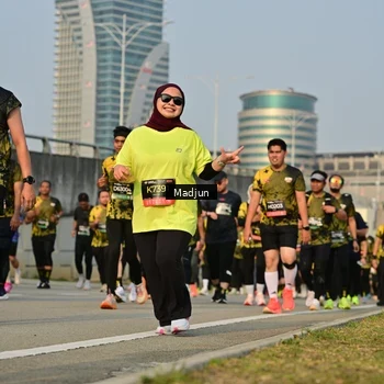 Runner Photo 6209195