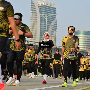 Runner Photo 6209234