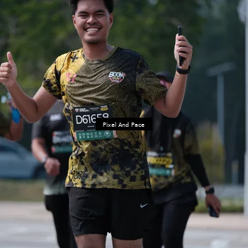 Runner Photo 6209306