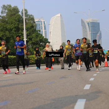 Runner Photo 6209324