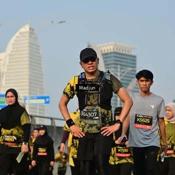 Runner Photo 6209335