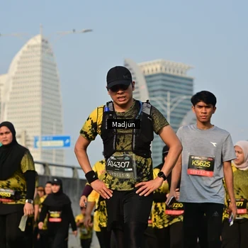 Runner Photo 6209338