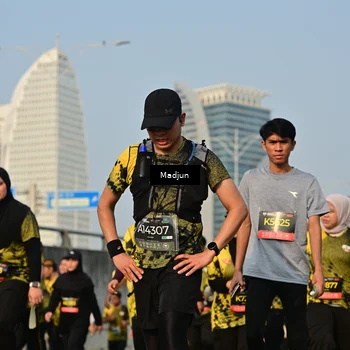 Runner Photo 6209348