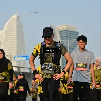 Runner Photo 6209352