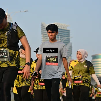 Runner Photo 6209365