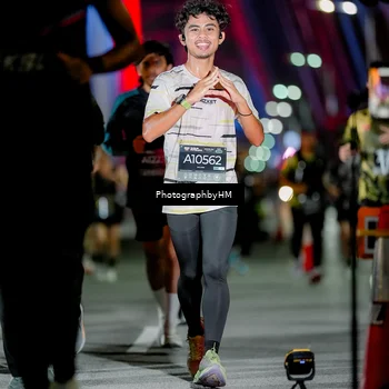 Runner Photo 6209382