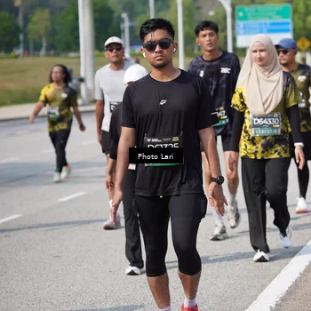 Runner Photo 6209396