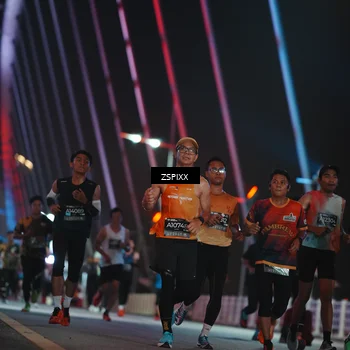 Runner Photo 6209398