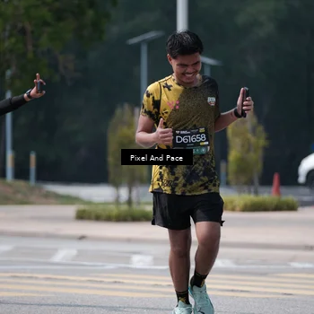 Runner Photo 6209478