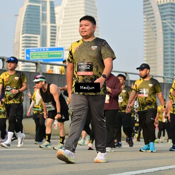 Runner Photo 6209523
