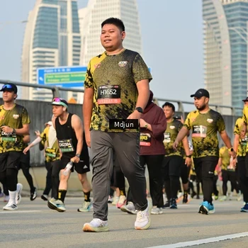 Runner Photo 6209535