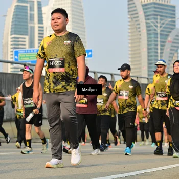 Runner Photo 6209551