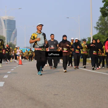 Runner Photo 6209579