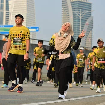 Runner Photo 6209632