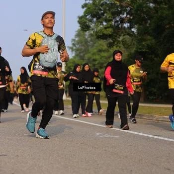 Runner Photo 6209635
