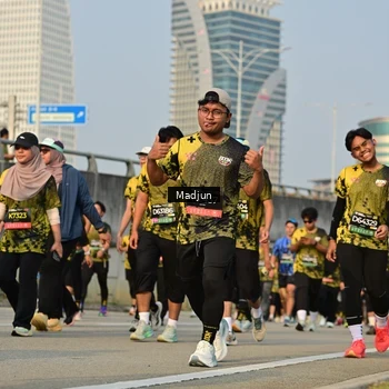 Runner Photo 6209648