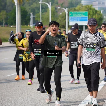 Runner Photo 6209666
