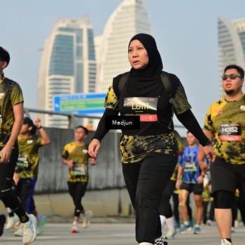 Runner Photo 6209690