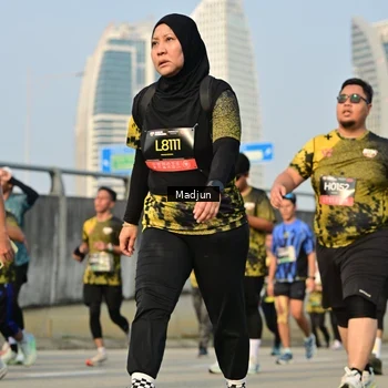 Runner Photo 6209714