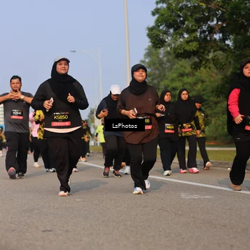 Runner Photo 6209734