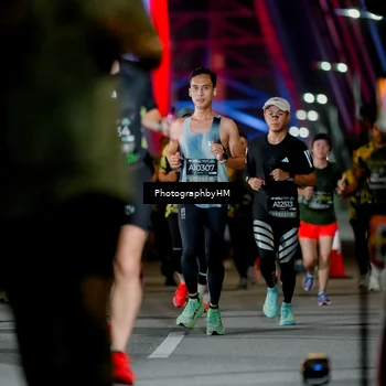 Runner Photo 6209739