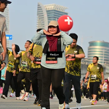Runner Photo 6209750