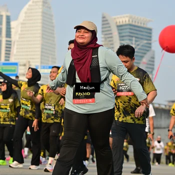 Runner Photo 6209766