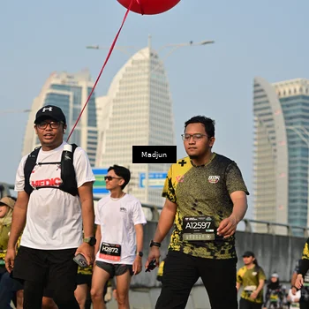 Runner Photo 6209788
