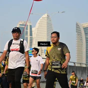 Runner Photo 6209797