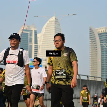 Runner Photo 6209798