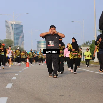 Runner Photo 6209801