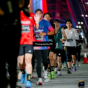 Runner Photo 6209821