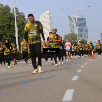 Runner Photo 6209850