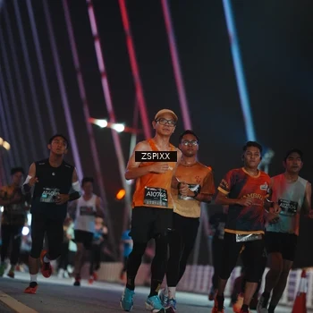 Runner Photo 6209907