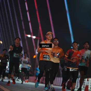 Runner Photo 6209966