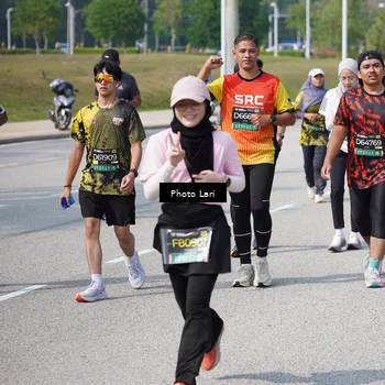 Runner Photo 6210004