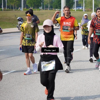Runner Photo 6210041