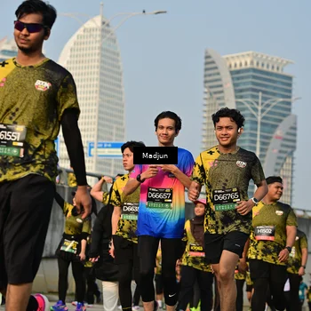 Runner Photo 6210221