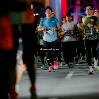 Runner Photo 6210473