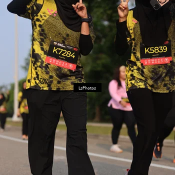 Runner Photo 6210481