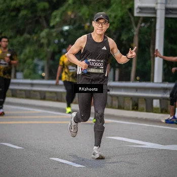 Runner Photo 6210537