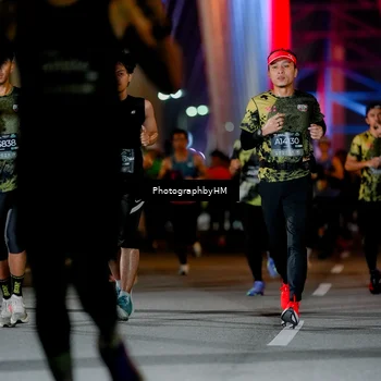 Runner Photo 6210549